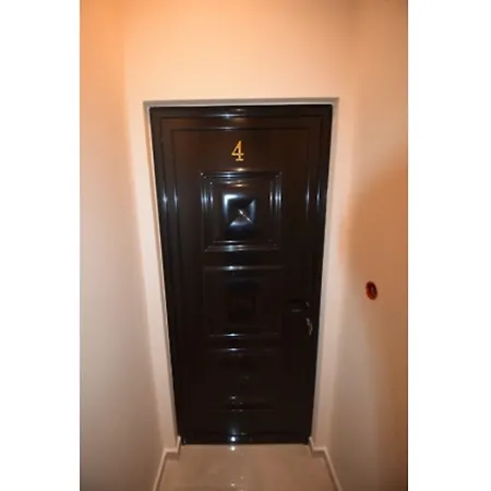 4 Modern In Featuring A Balcony And Views 50m Paralia Katerinis