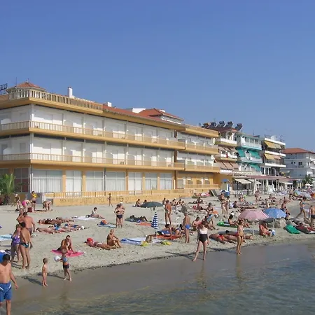 4 Modern In Featuring A Balcony And Views 50m * Paralia Katerinis